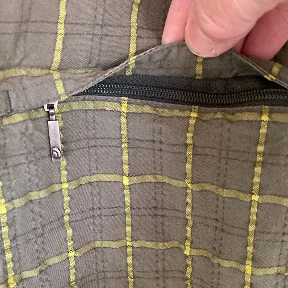 The North Face Mens Short Sleeve‎ Button Up Shirt XL Green Yellow Plaid Pocket